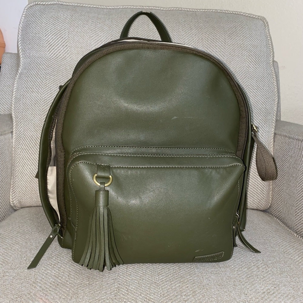 Skip hop Large Greenwich backpack diaper bag